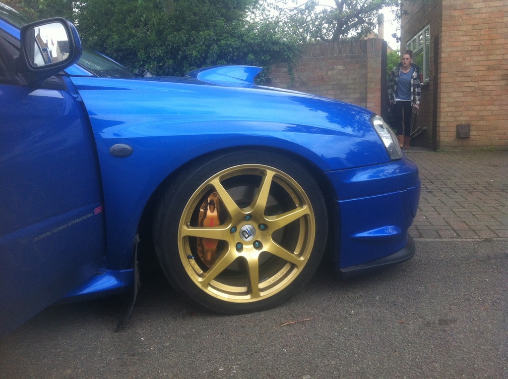 subaru gold wheel paint