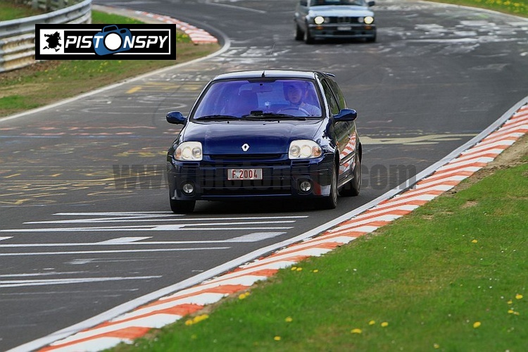 01-05-2010-TF1132.jpg 01-05-2010-TF1132.jpg