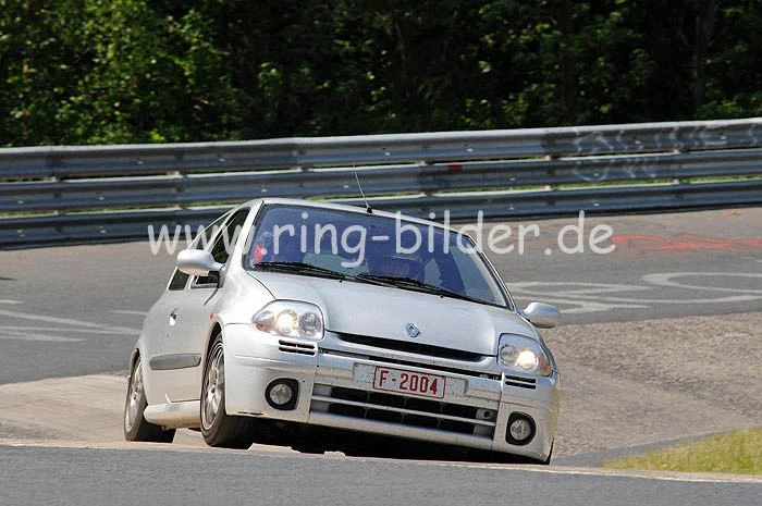 016_3839.webp