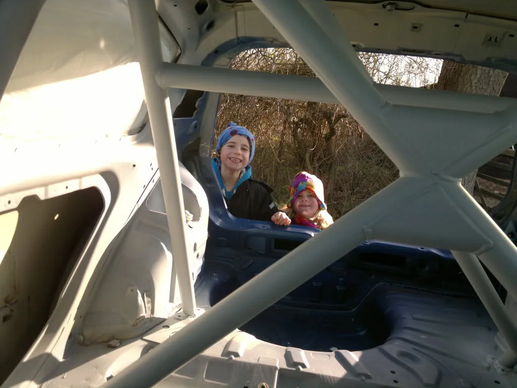 02012012468.webp