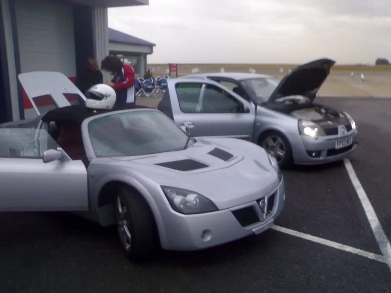 02082006677.webp