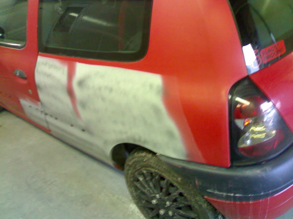 03052012207.webp
