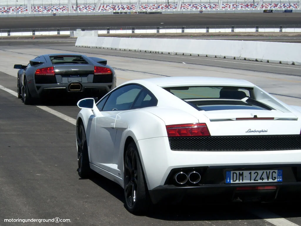 03track-cars.webp