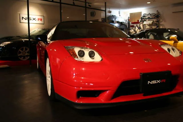 04REDNSX-R.webp