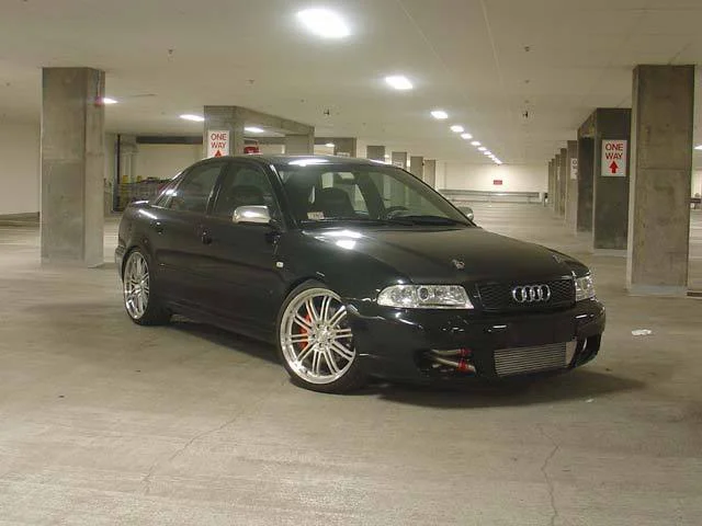 0502_102zAudi_B5_A4Front_Passenger_.webp