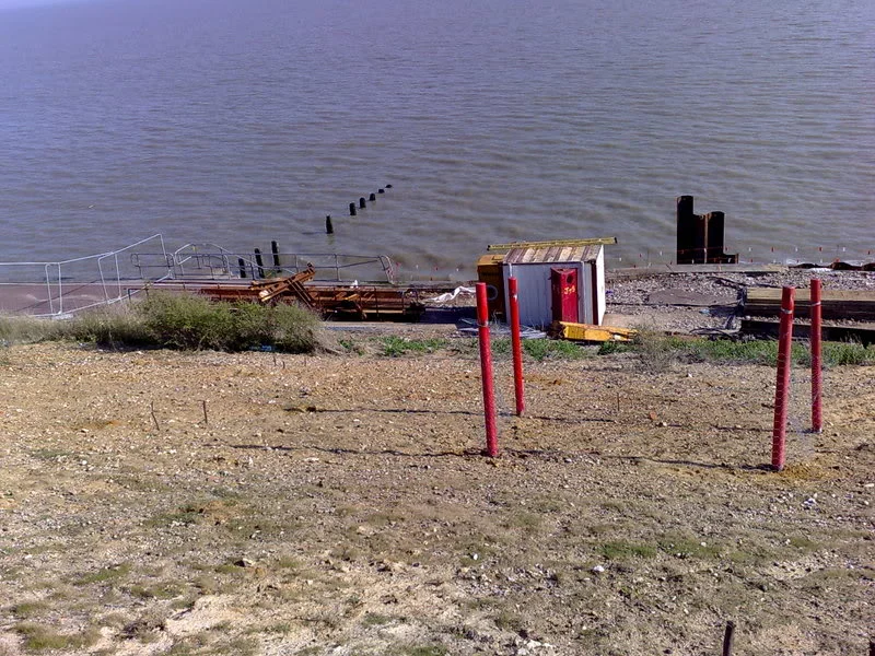 05042007008.webp
