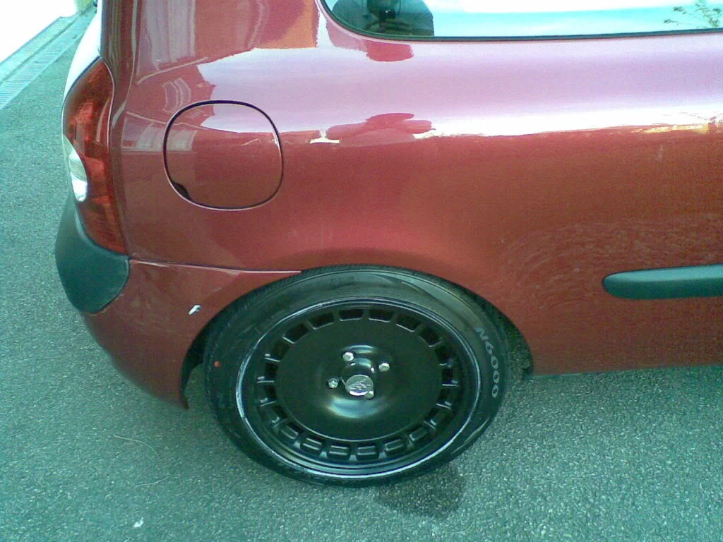 06042011008.webp