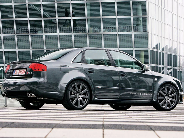 0703_ec_12_z+audi_rs4_mtm+side_view.webp