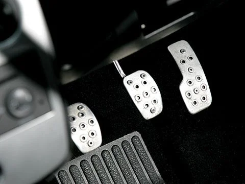 0705_z+2007_euro_hatches+pedals.webp
