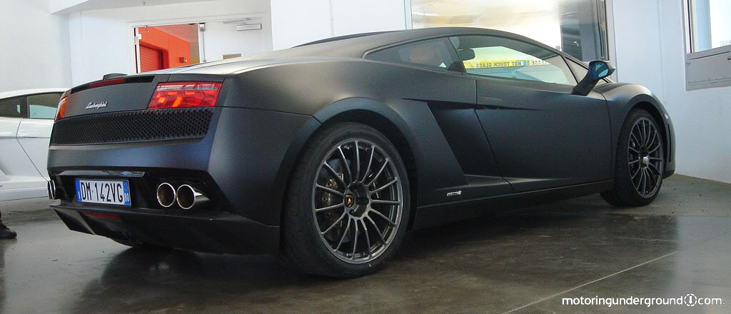 07track-LP560-in-matte-black.jpg