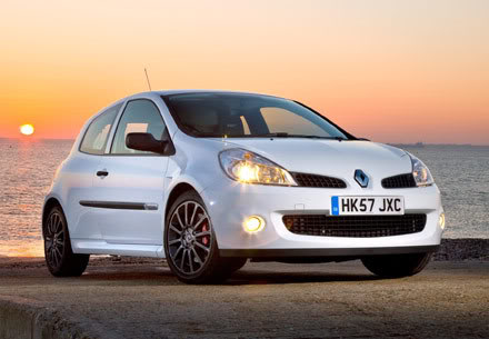 08-clio-197-cup-f3q-s.jpg