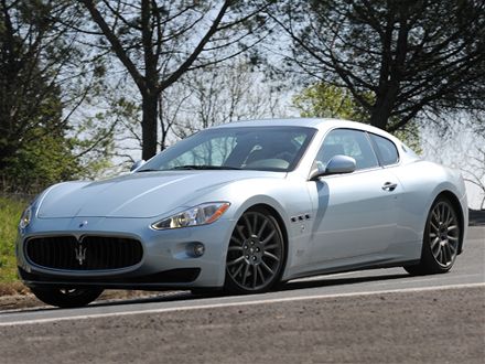 0905_07_z+2010_maserati_gran_turismo_s_automatic+front_three_quarters_view.jpg 0905_07_z+2010_maserati_gran_turismo_s_automatic+front_three_quarters_view.jpg