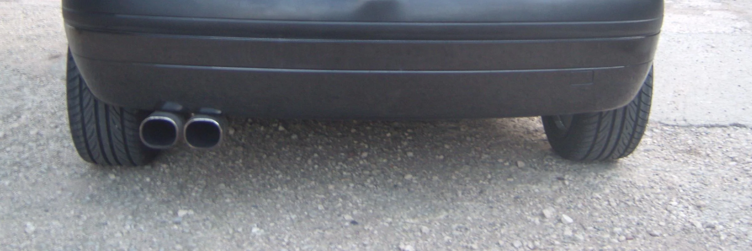 0YlJu.webp