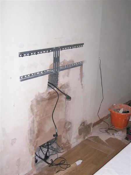 100_0863%20(Medium).webp