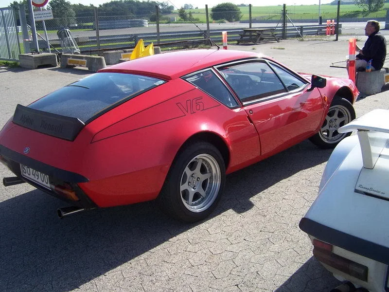 100_0976.webp