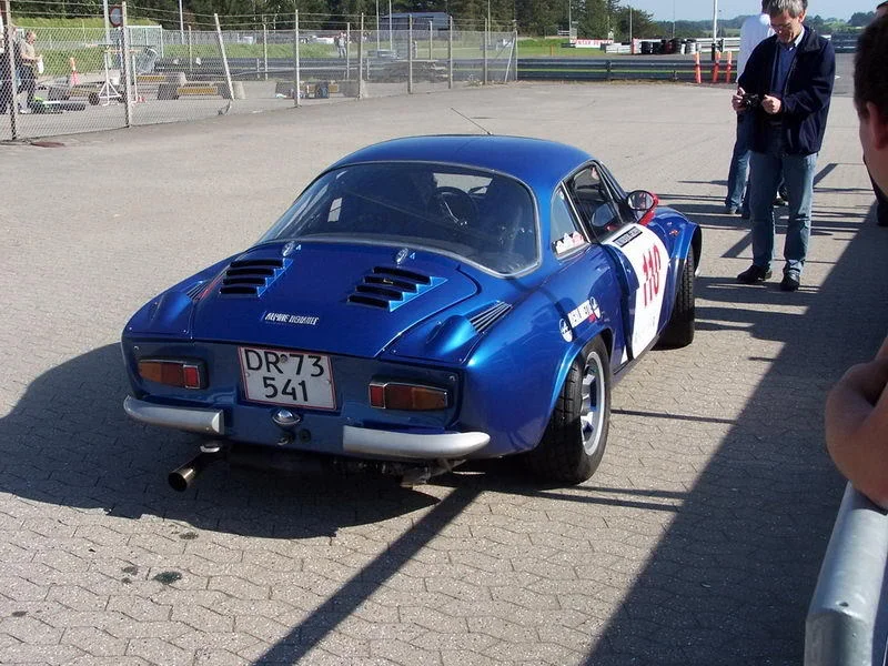 100_0985.webp