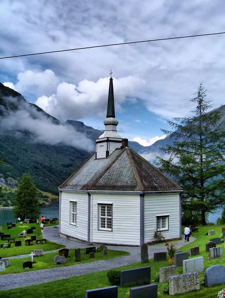 100_2627_fhdr_4.webp