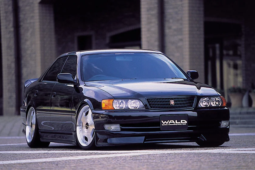 100chaser_b_01.webp