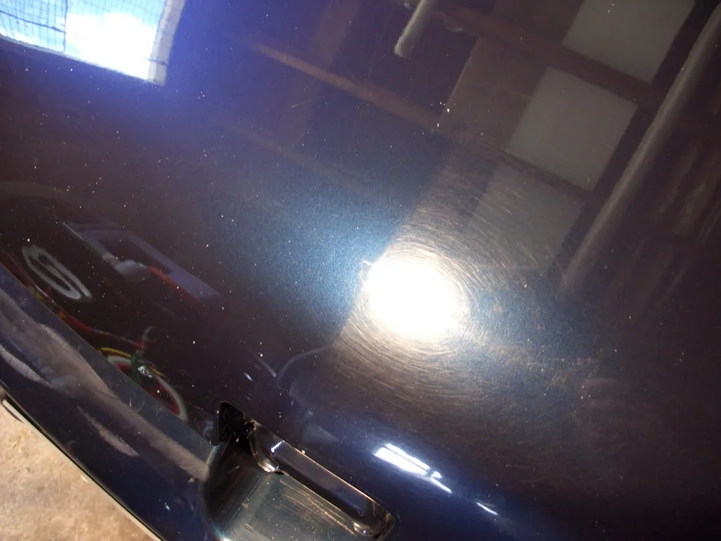 106GTi_Detail_Bonnet_50-50_After_03.webp