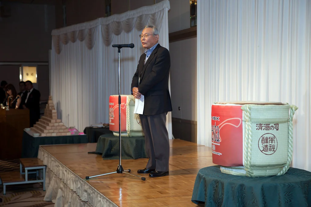 1101021369_HKfSi-XL.webp