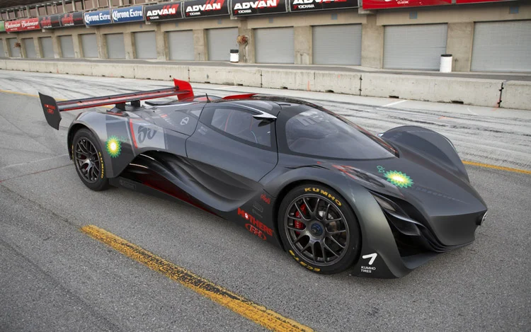 112_0712_05z+mazda_furai_concept+front_three_quarter_view.webp