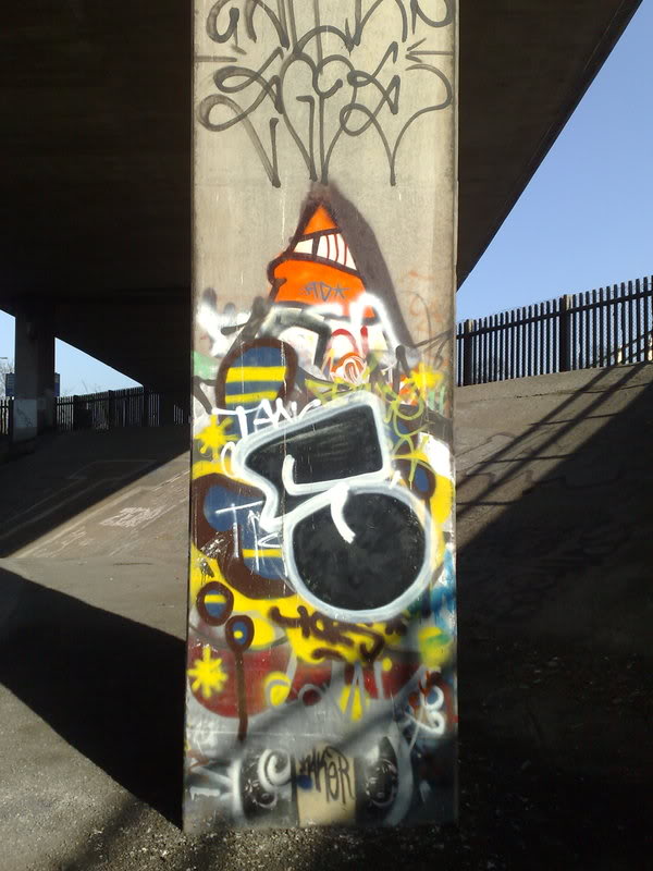 12022008395.jpg