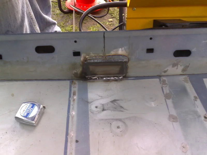 12022008453.webp
