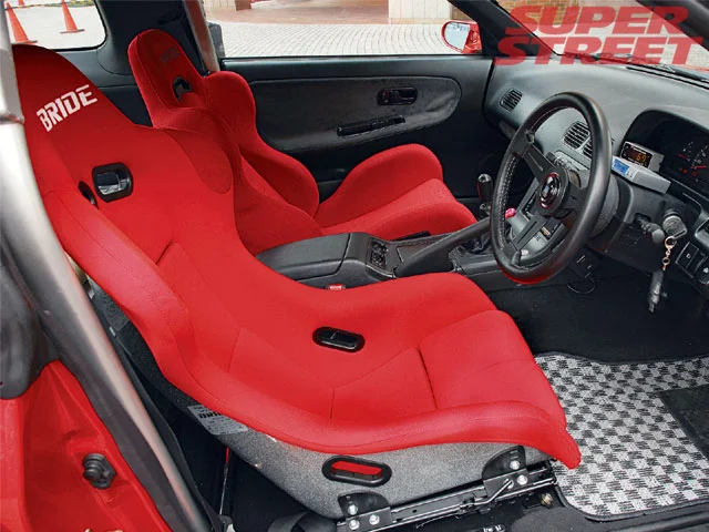 130_0607_10_z+nissan_180sx_silvia_s14_s15+180sx_interior.webp