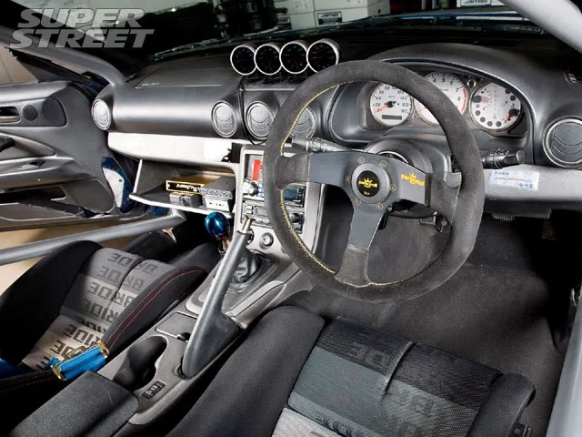 130_0810_03_z1999_nissan_silvia_s15.webp