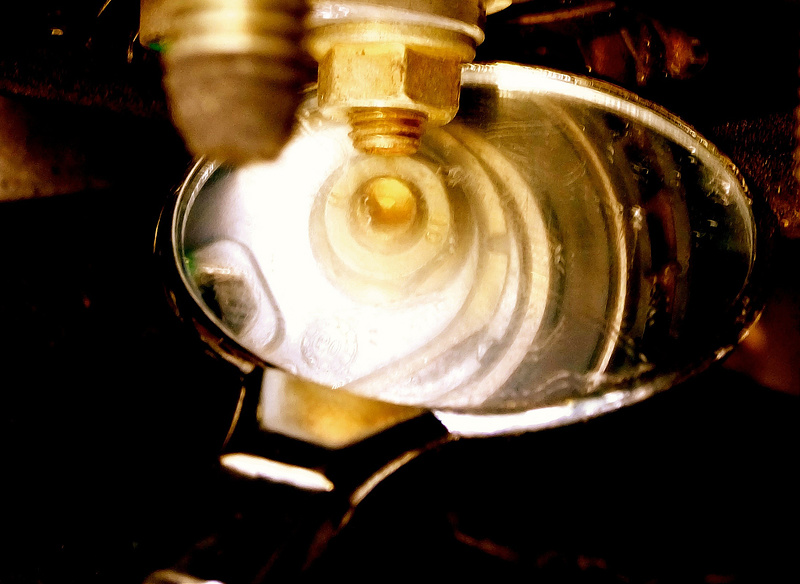 13363564393_ea26a83970_c.jpg