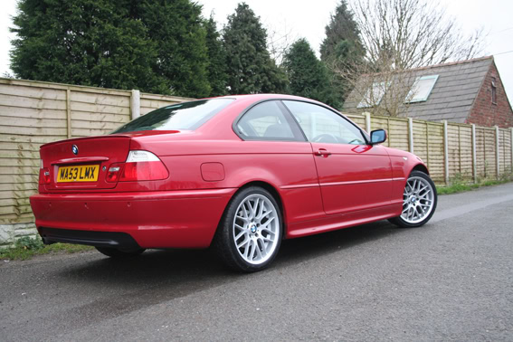 13_gaycar.jpg 13_gaycar.jpg