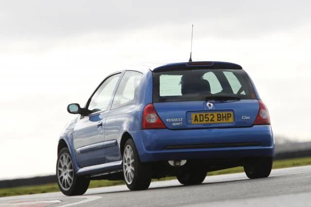 140215_BA_Cars_SB1002_zpsf980dcec.webp