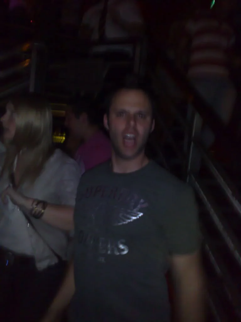 14092008381.webp