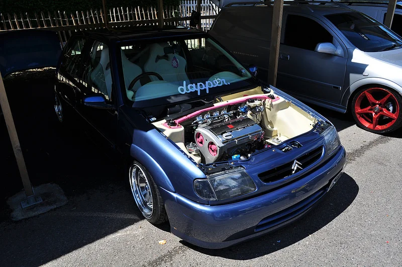14180129089_b3556ce535_c.webp