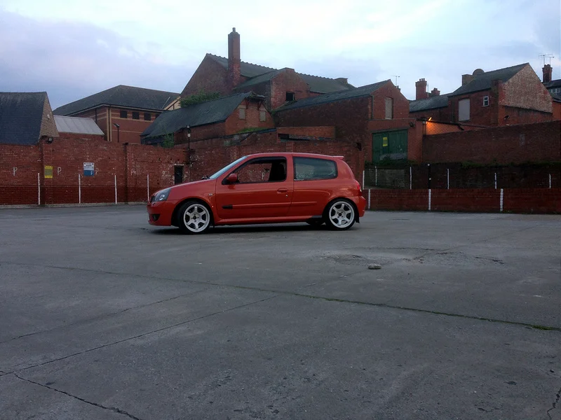 14189720459_48fc4085c1_c.webp