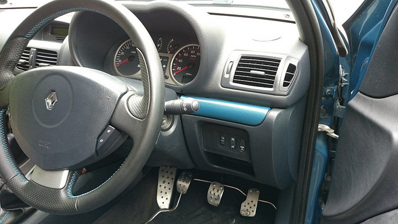 14356943960_85d712ac75_c.jpg