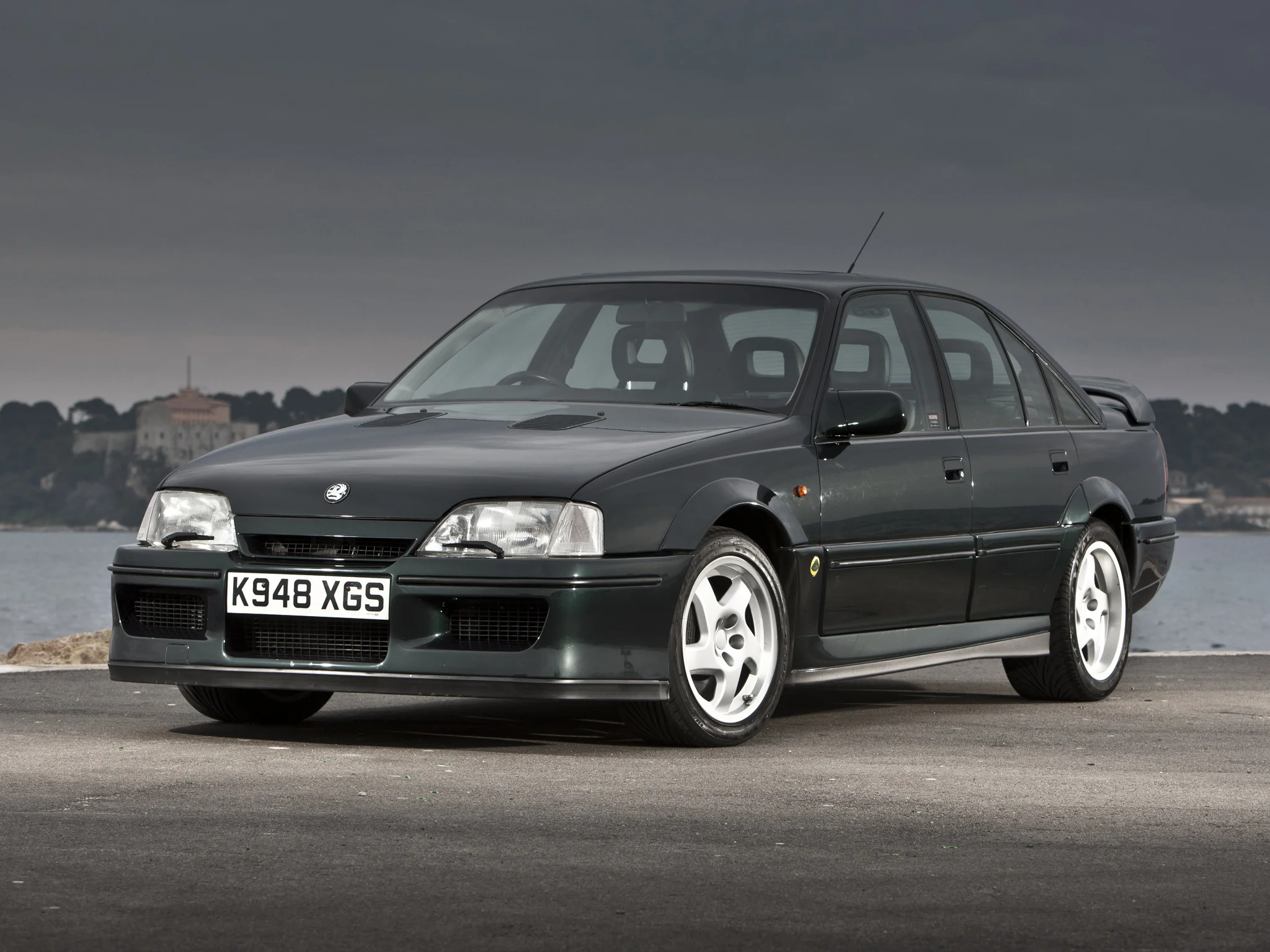 1464507vauxhall-carlton-lotus-4.webp