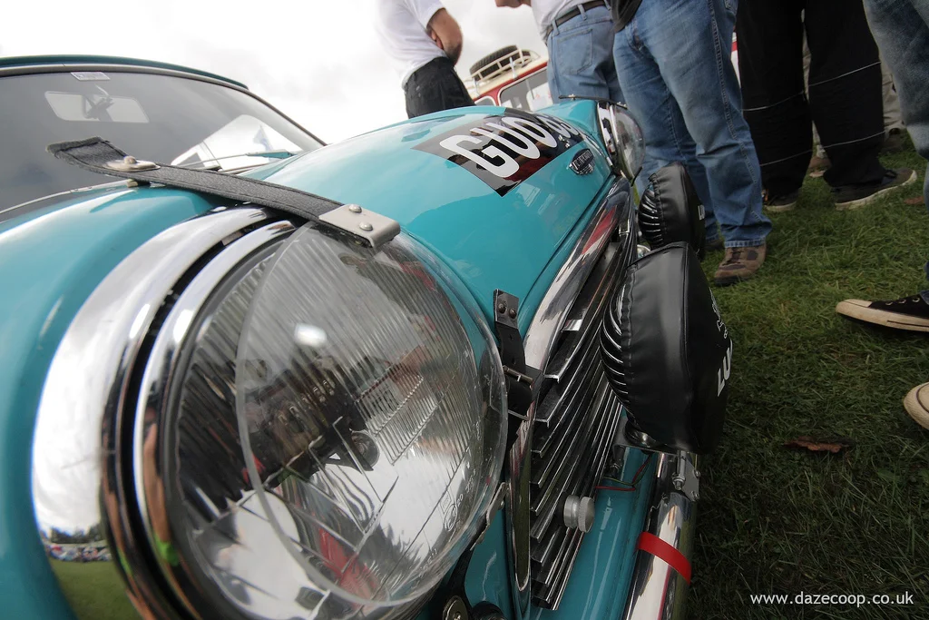 1470263968_d8db75554a_b.webp