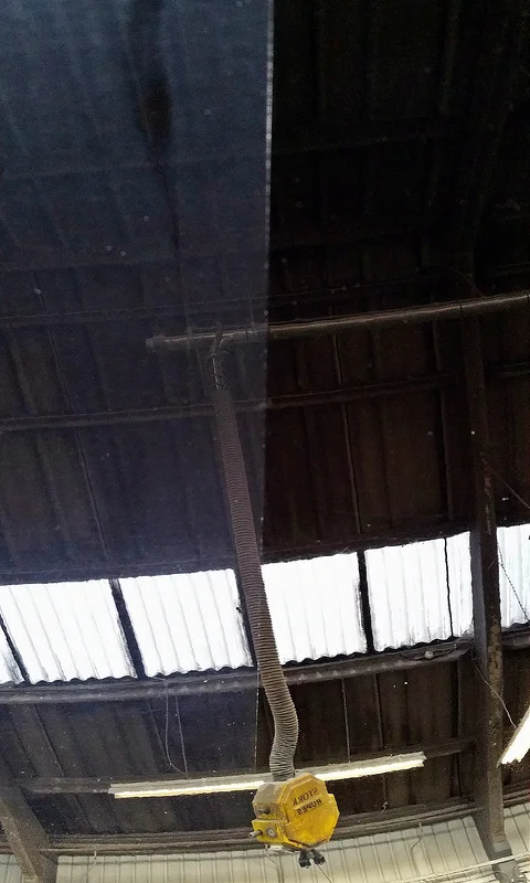 15566350828_4bbc5f39f7_c.webp