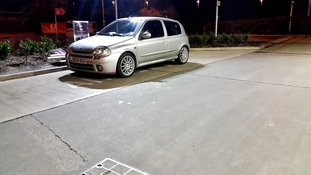 15879245143_7393103d83_z.webp