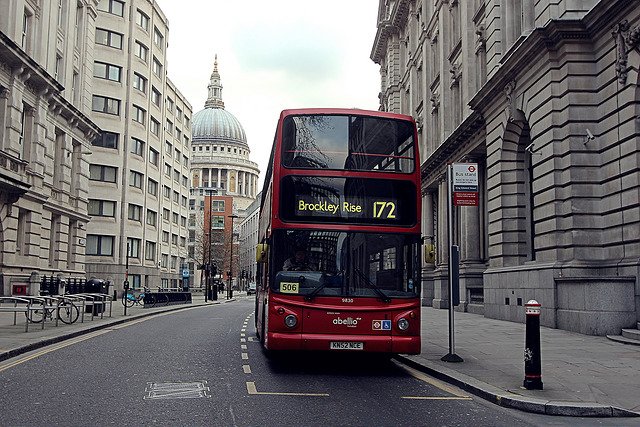 15901985117_c750a00128_z.jpg