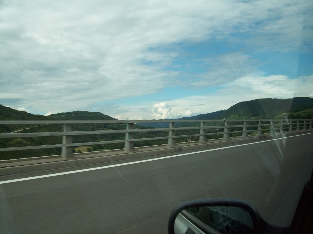 16-06-2010048.jpg 16-06-2010048.jpg