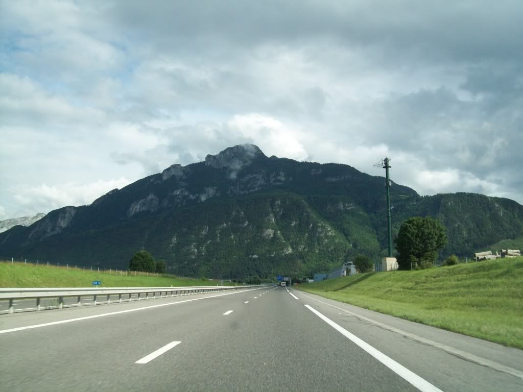 16-06-2010066.jpg 16-06-2010066.jpg