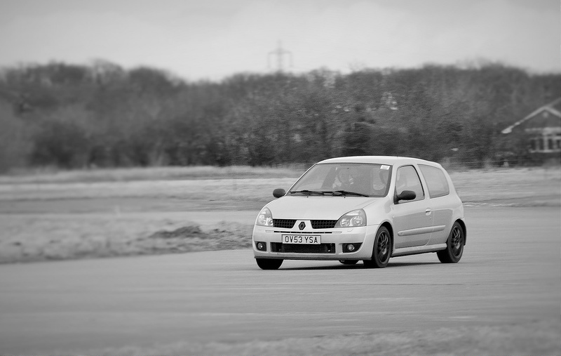 16572391689_ae8ac9d25d_c.jpg