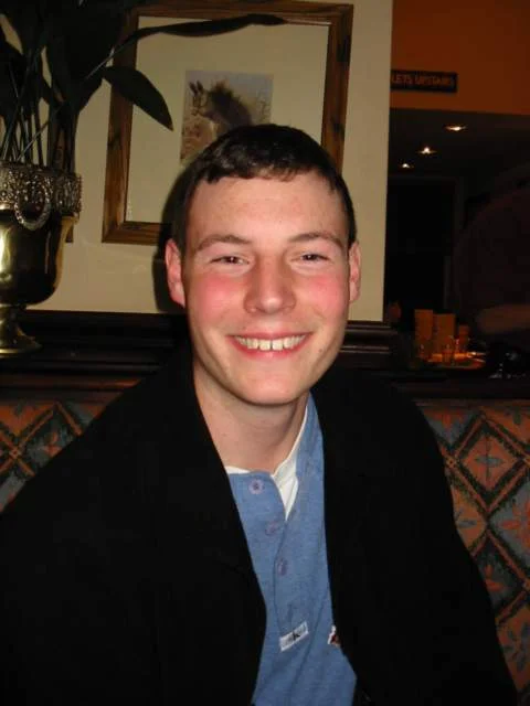 17grin.webp