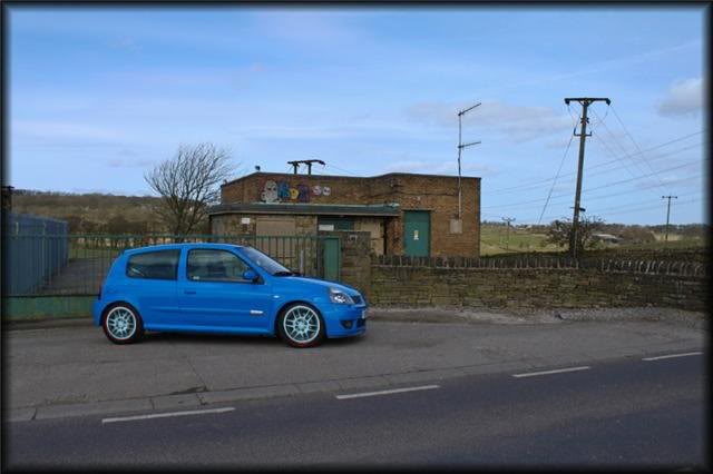 182lightbluewheels.jpg