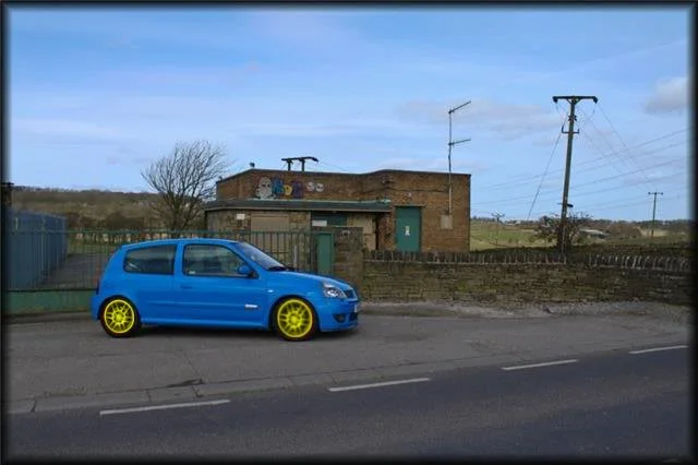 182yellowwheels.webp
