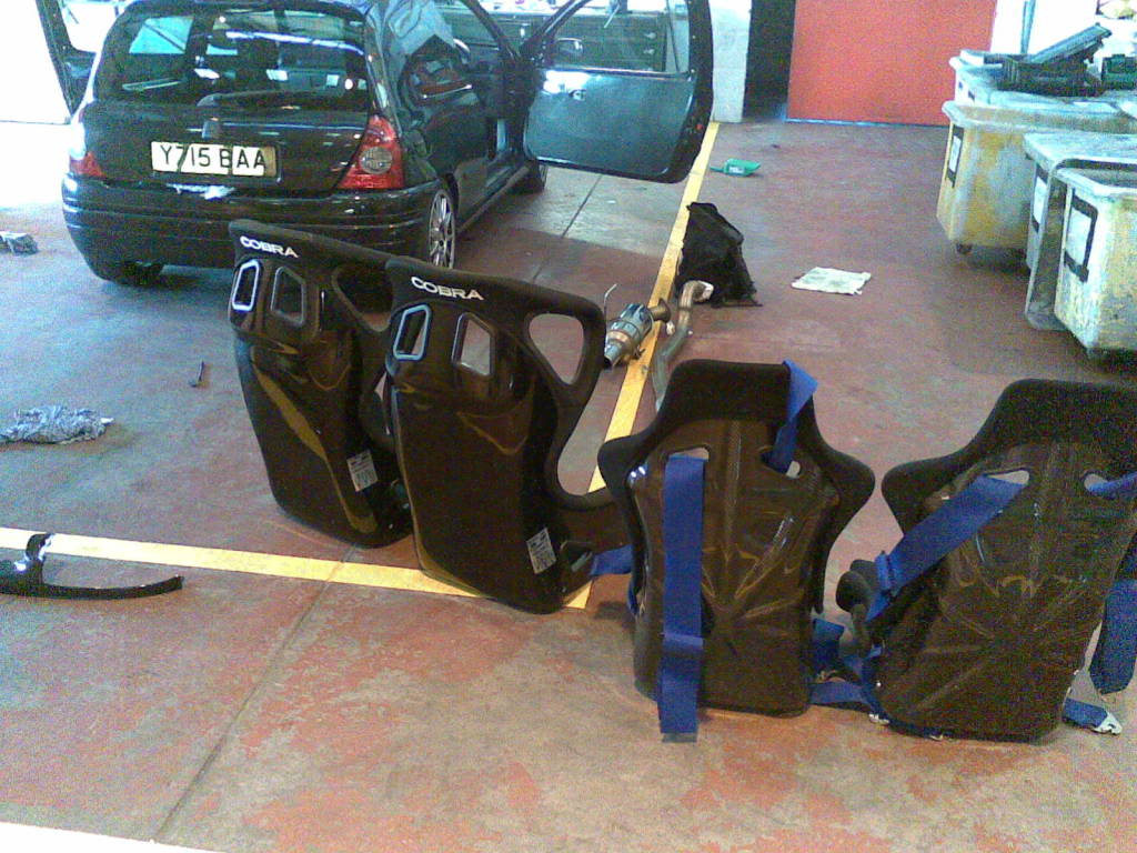 19112011002.jpg