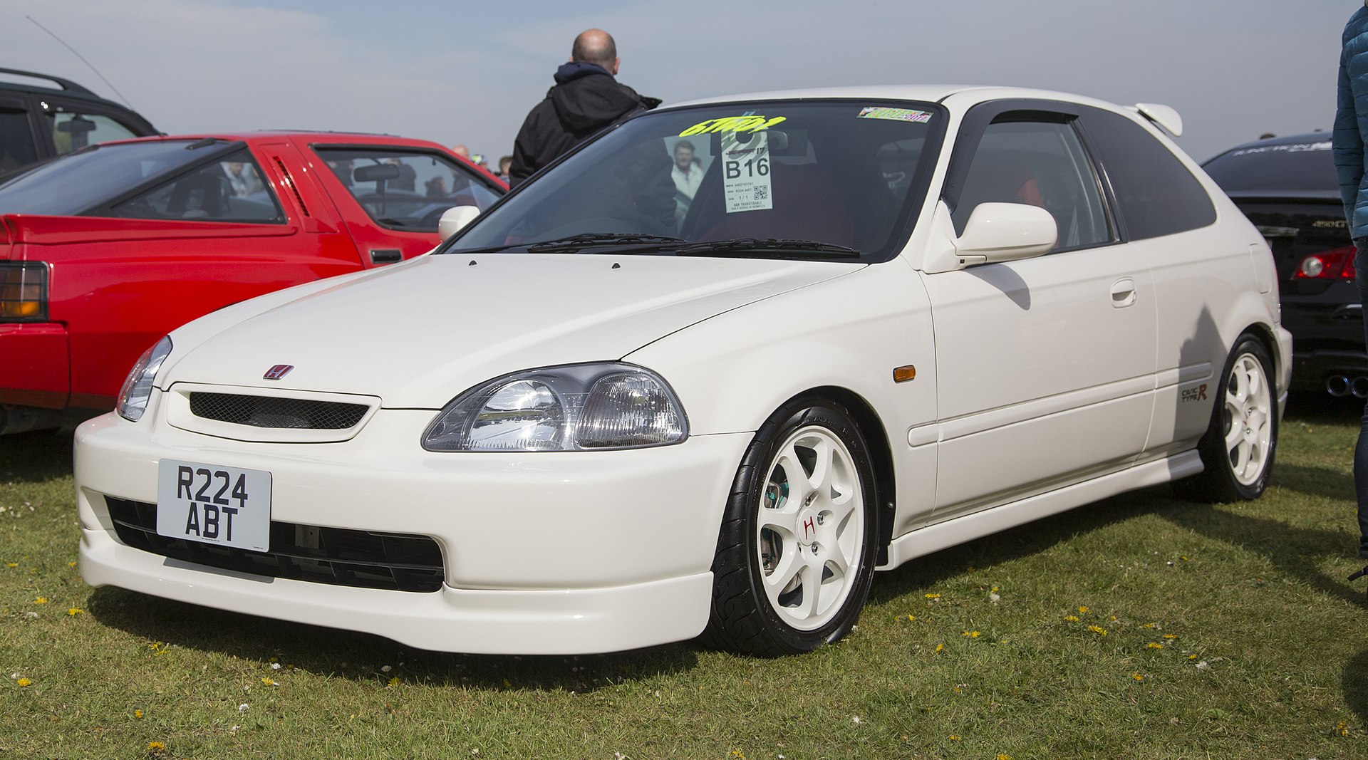 1920px-EK9_Honda_Civic_Type_R_IMG_7754_%282%29.jpg