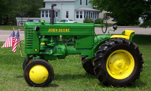 1948%20John%20Deere%20M%20%20After.webp